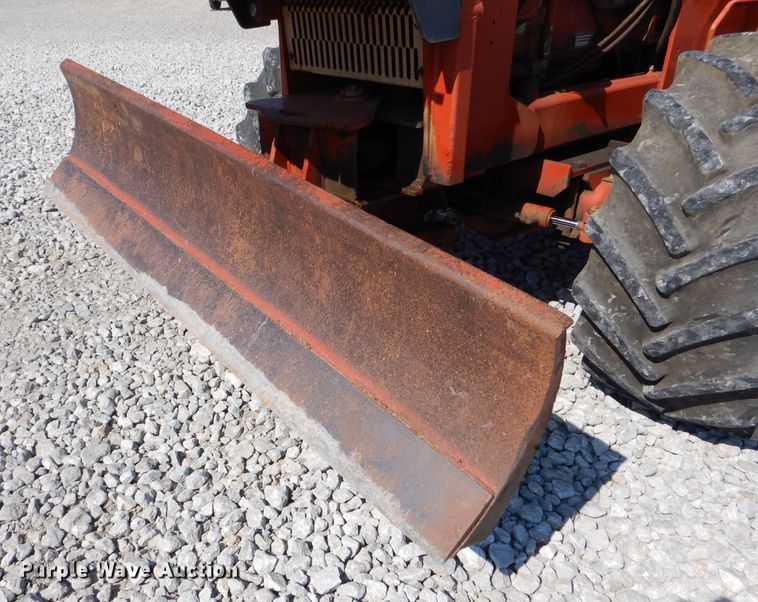 image for item DM1450 1998 Ditch Witch 7610  trencher