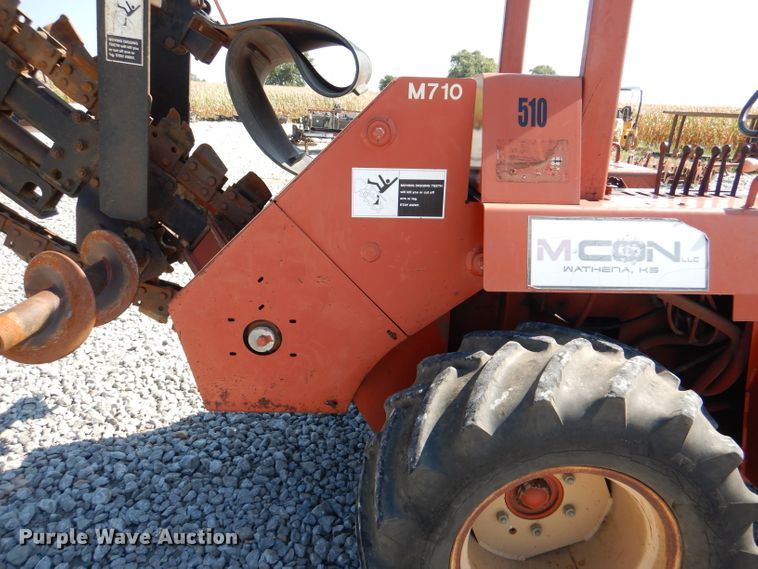 image for item DM1450 1998 Ditch Witch 7610  trencher