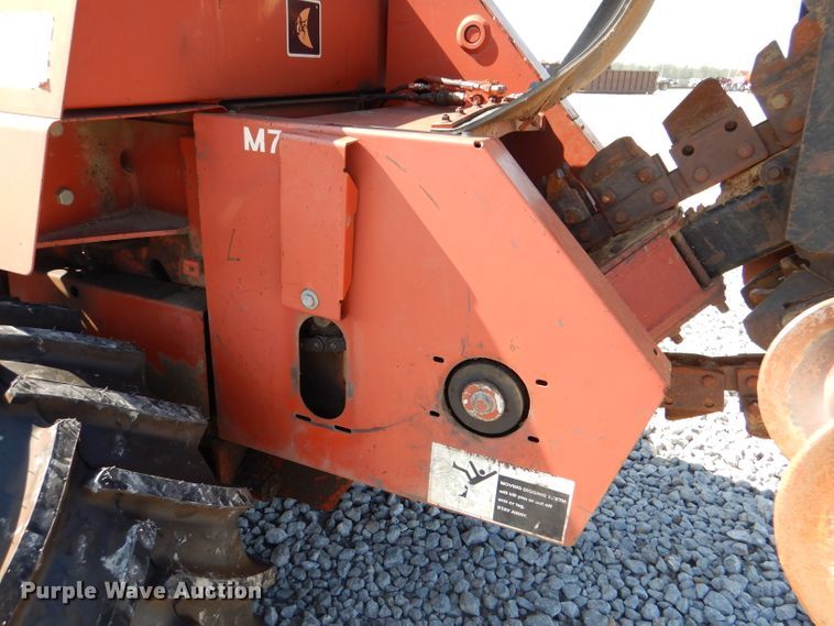 image for item DM1450 1998 Ditch Witch 7610  trencher