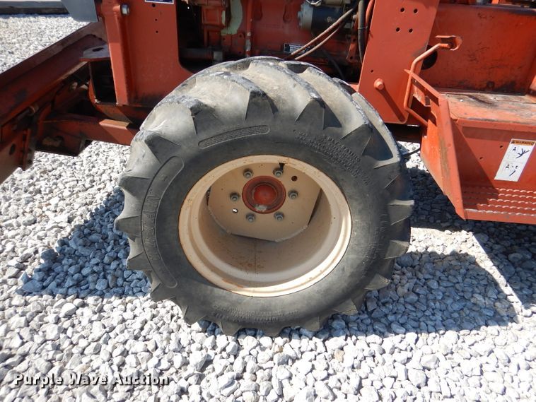 image for item DM1450 1998 Ditch Witch 7610  trencher