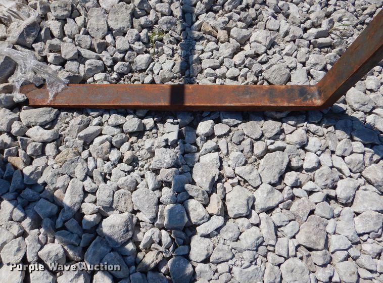 image for item DM1452 48" L forks