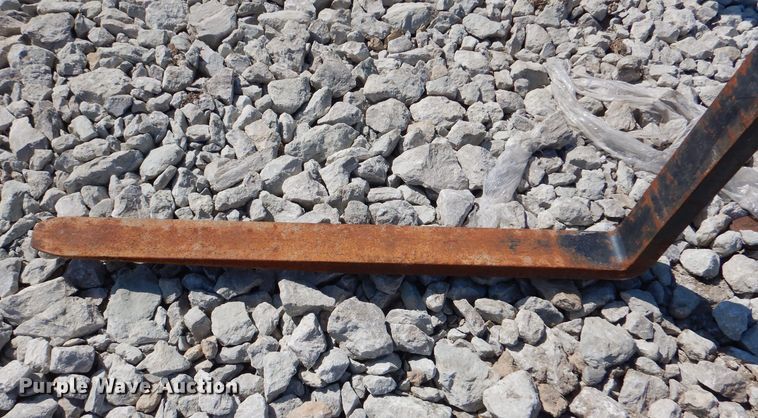 image for item DM1453 48" L forks