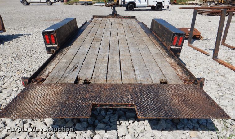 image for item DM1454 2015 Towmaster T-14TD  tilt deck equipment trailer