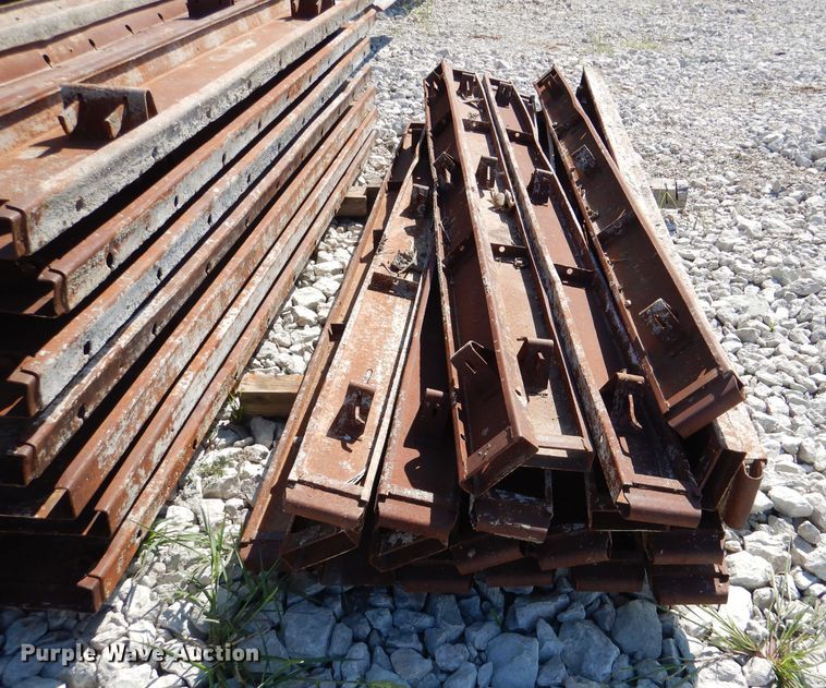 image for item DM1460 Concrete forms