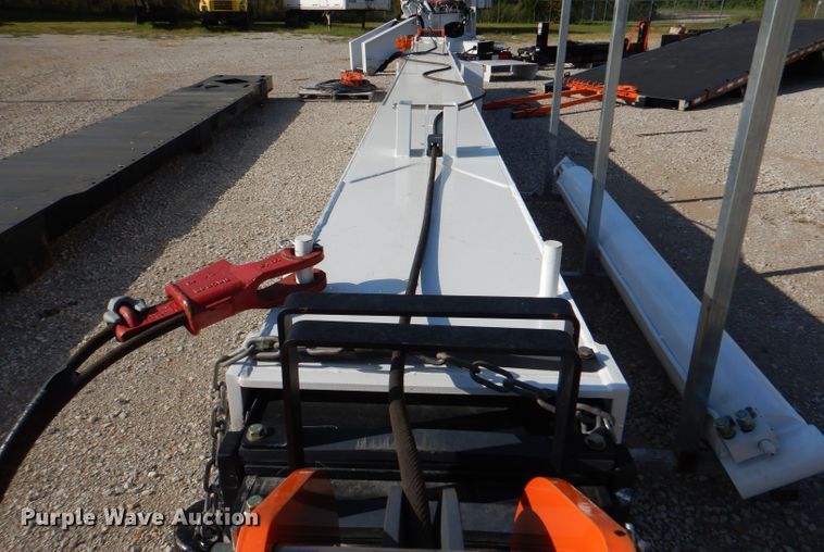 image for item DM1462 2018 Altec AC28-103B O/D  crane