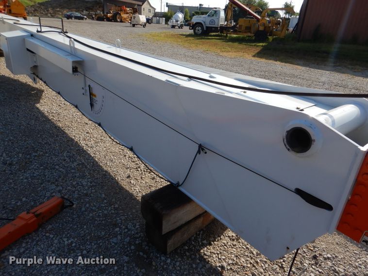 image for item DM1462 2018 Altec AC28-103B O/D  crane