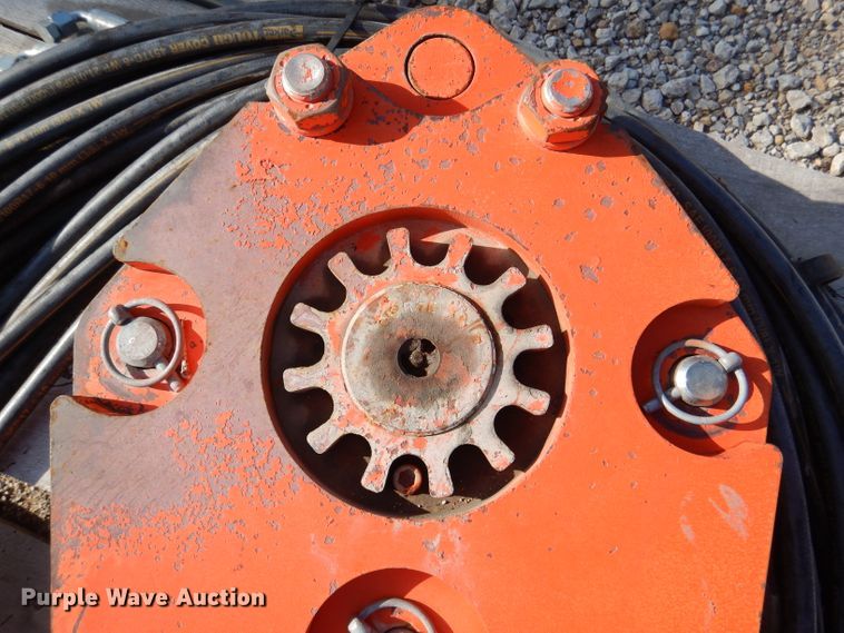 image for item DM1462 2018 Altec AC28-103B O/D  crane