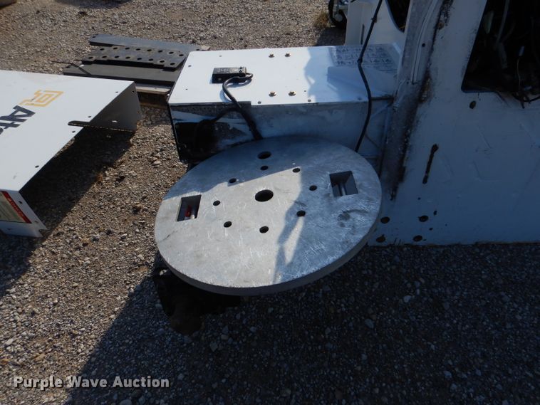 image for item DM1462 2018 Altec AC28-103B O/D  crane