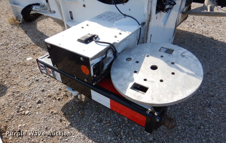 image for item DM1462 2018 Altec AC28-103B O/D  crane