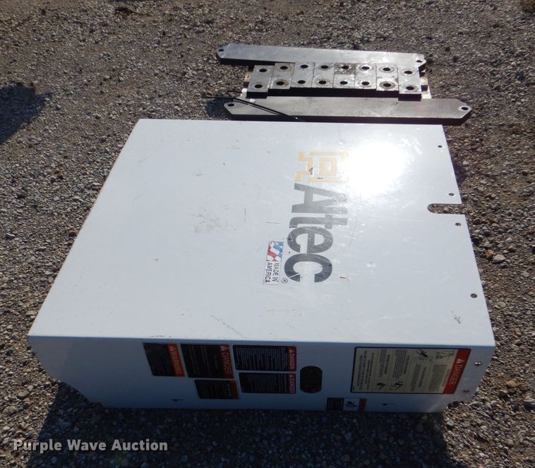 image for item DM1462 2018 Altec AC28-103B O/D  crane