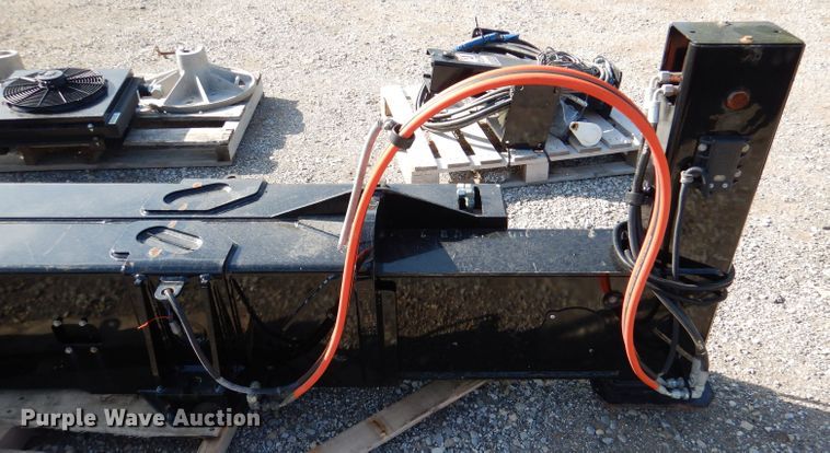 image for item DM1462 2018 Altec AC28-103B O/D  crane