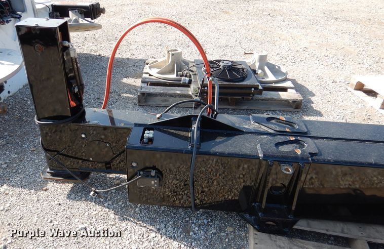 image for item DM1462 2018 Altec AC28-103B O/D  crane