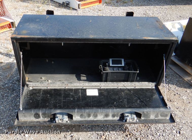 image for item DM1462 2018 Altec AC28-103B O/D  crane