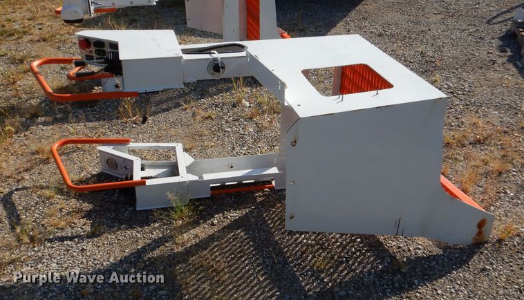 image for item DM1462 2018 Altec AC28-103B O/D  crane