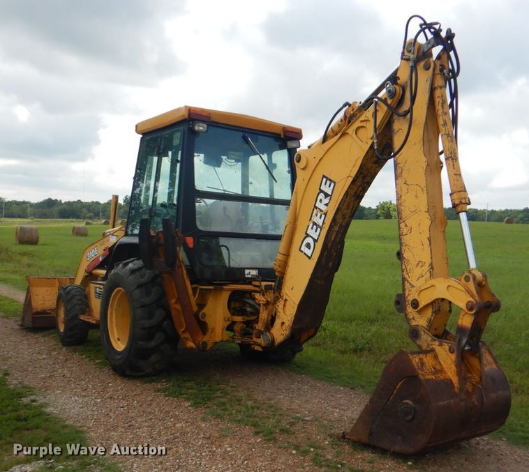 image for item DM3967 1997 John Deere 310E  backhoe