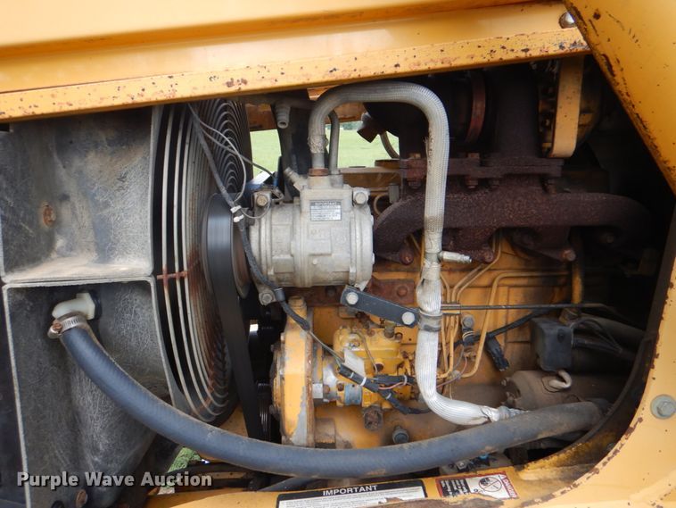 image for item DM3967 1997 John Deere 310E  backhoe