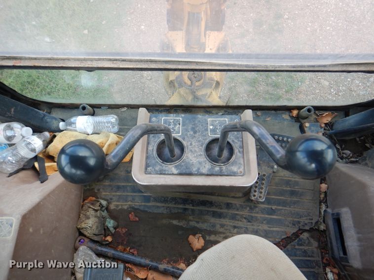 image for item DM3967 1997 John Deere 310E  backhoe