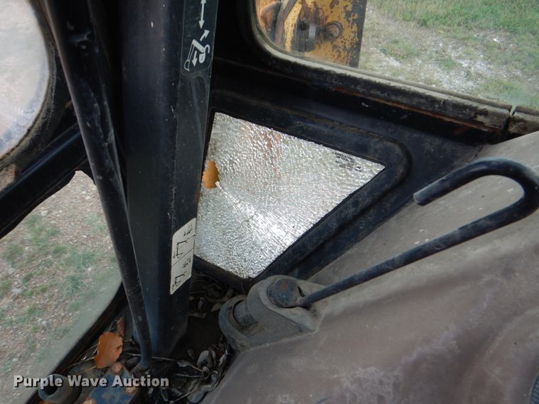 image for item DM3967 1997 John Deere 310E  backhoe