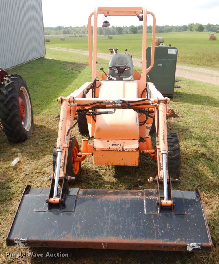 image for item DM3968 Allmand TLB 220  backhoe