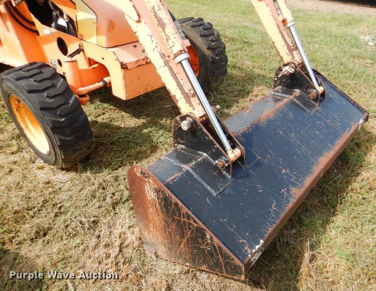 image for item DM3968 Allmand TLB 220  backhoe