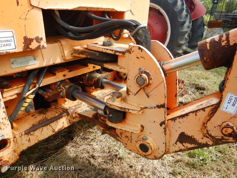 image for item DM3968 Allmand TLB 220  backhoe