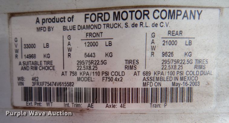 image for item DM3973 2004 Ford F750 Super Duty XL  bucket truck