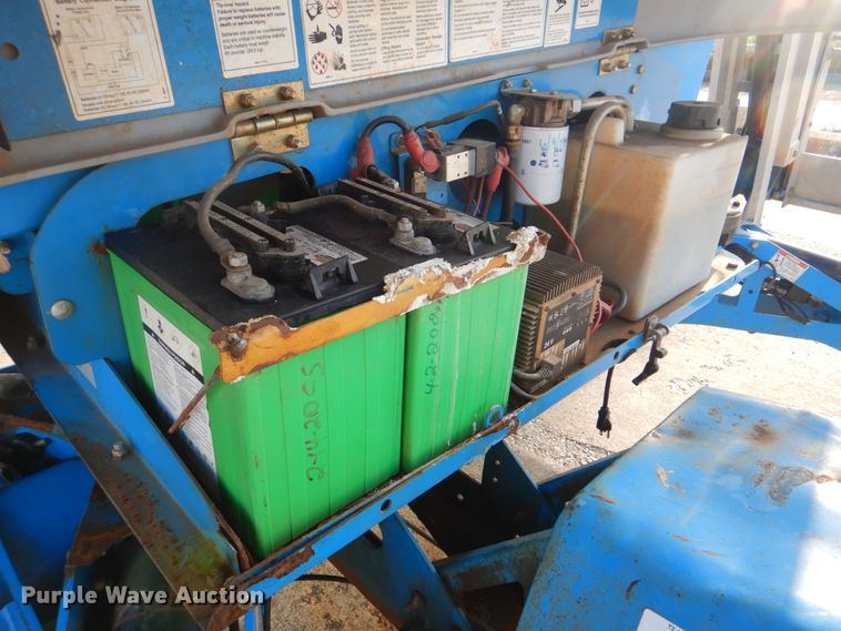 image for item DM3974 2013 Genie TZ-50DC  boom lift