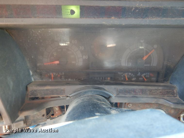 image for item DM3985 1999 Chevrolet C7500  dump truck