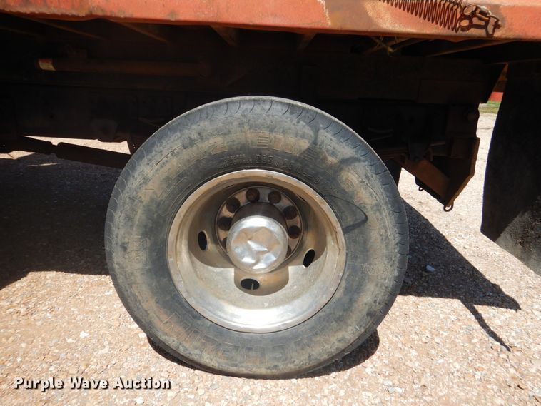 image for item DM3985 1999 Chevrolet C7500  dump truck