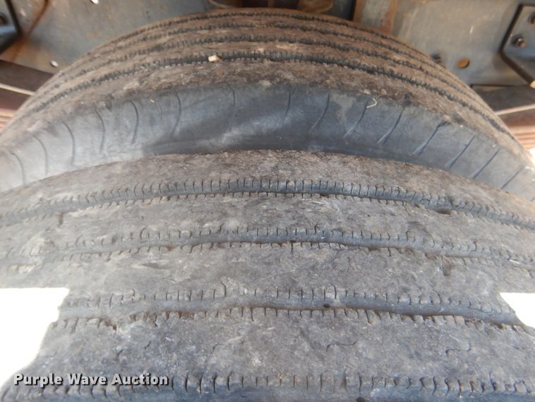 image for item DM3985 1999 Chevrolet C7500  dump truck