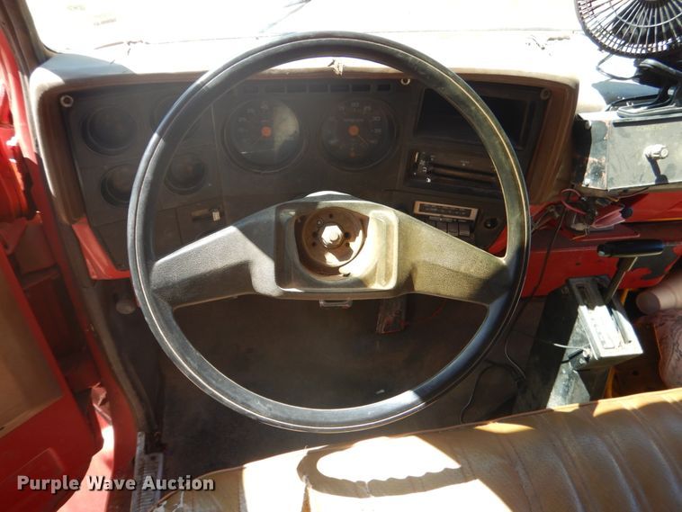 image for item DM3986 1989 Chevrolet Kodiak C70  dump truck