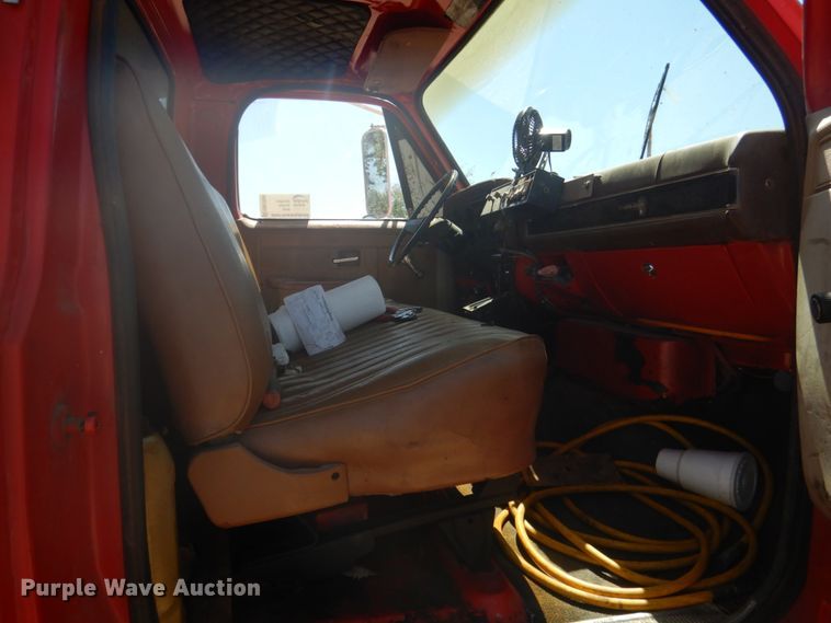 image for item DM3986 1989 Chevrolet Kodiak C70  dump truck