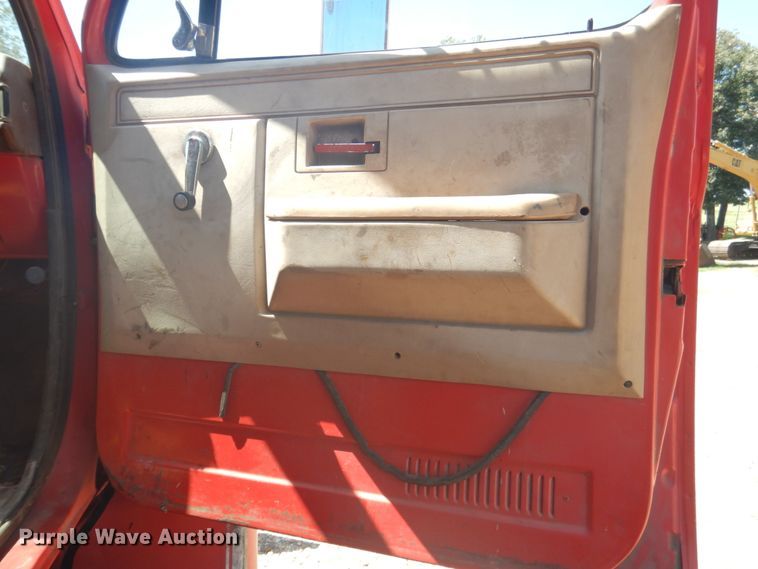 image for item DM3986 1989 Chevrolet Kodiak C70  dump truck