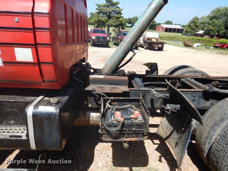 image for item DM3986 1989 Chevrolet Kodiak C70  dump truck