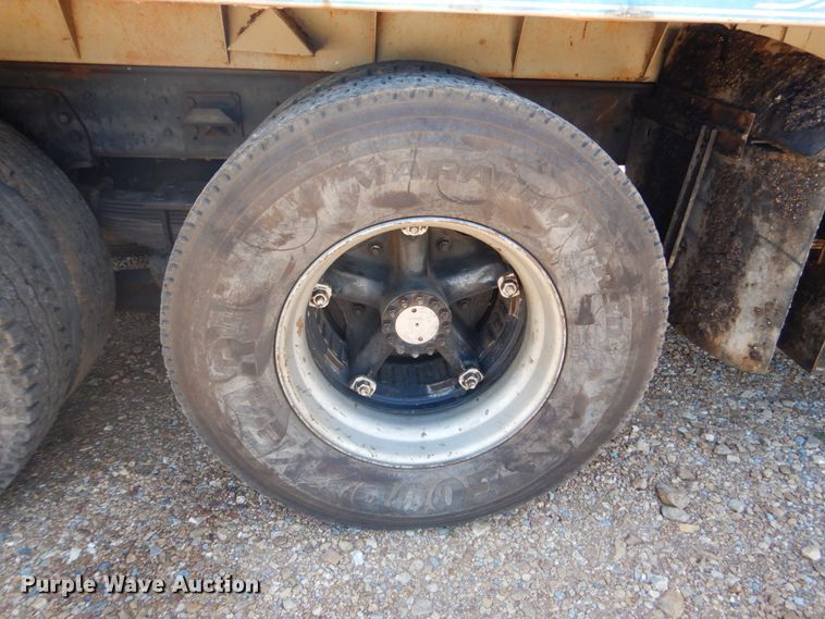 image for item DM3986 1989 Chevrolet Kodiak C70  dump truck