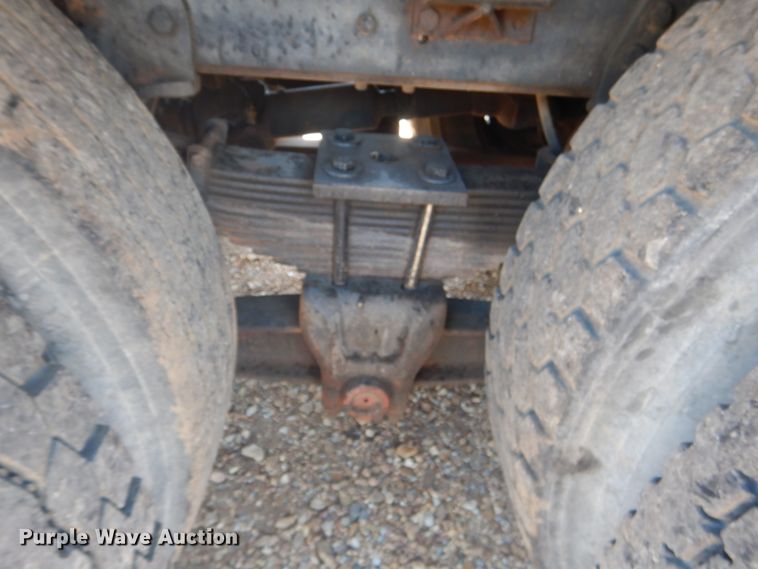 image for item DM3986 1989 Chevrolet Kodiak C70  dump truck