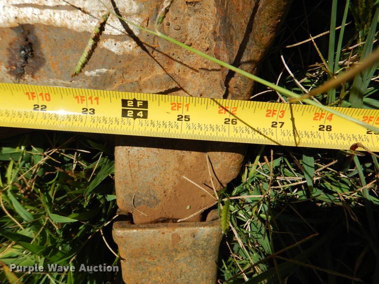 image for item DM3987 1994 Caterpillar 312  mini excavator