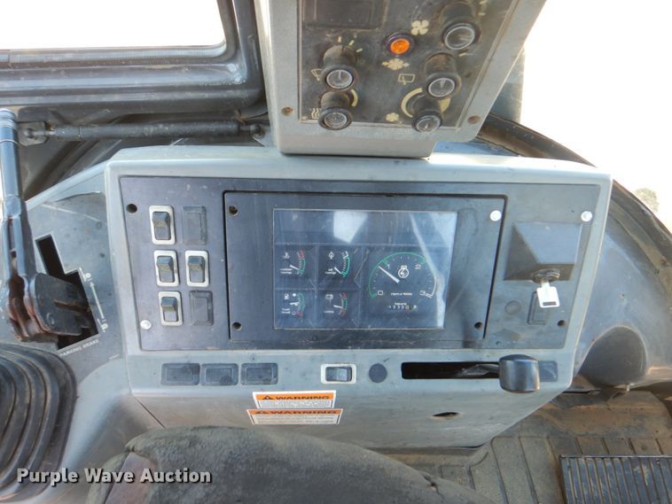 image for item DM3988 Case 590 Super L  industrial tractor