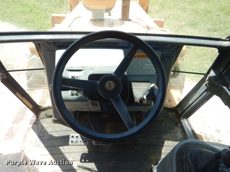 image for item DM3988 Case 590 Super L  industrial tractor