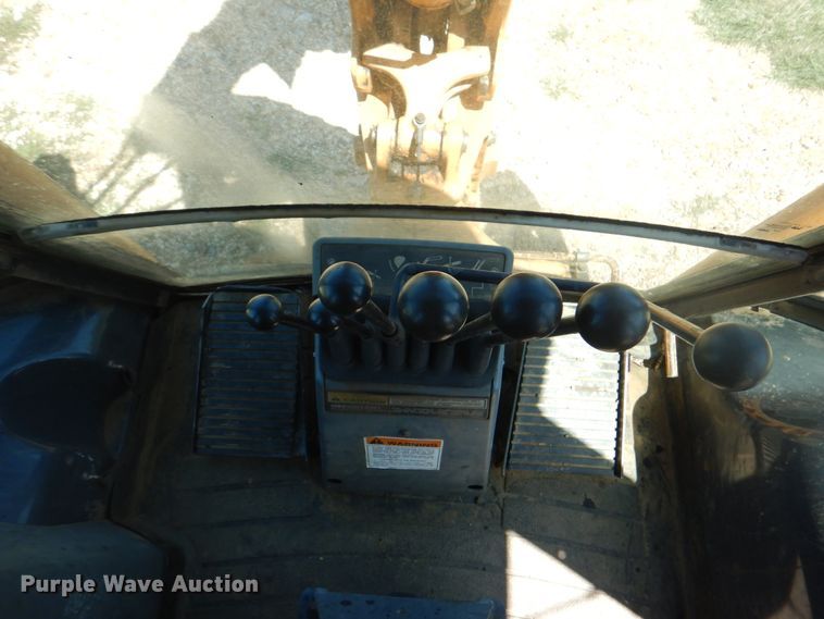 image for item DM3988 Case 590 Super L  industrial tractor