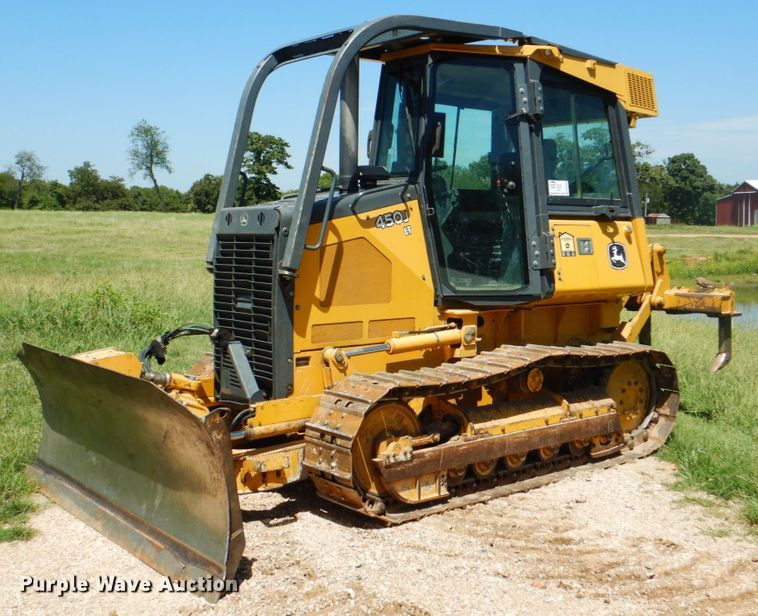 image for item DM3989 2013 John Deere 450J LT  dozer