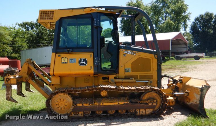 image for item DM3989 2013 John Deere 450J LT  dozer