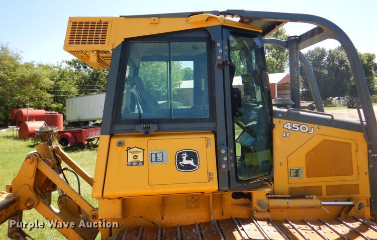 image for item DM3989 2013 John Deere 450J LT  dozer