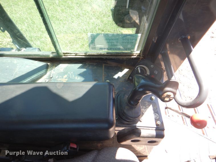 image for item DM3989 2013 John Deere 450J LT  dozer