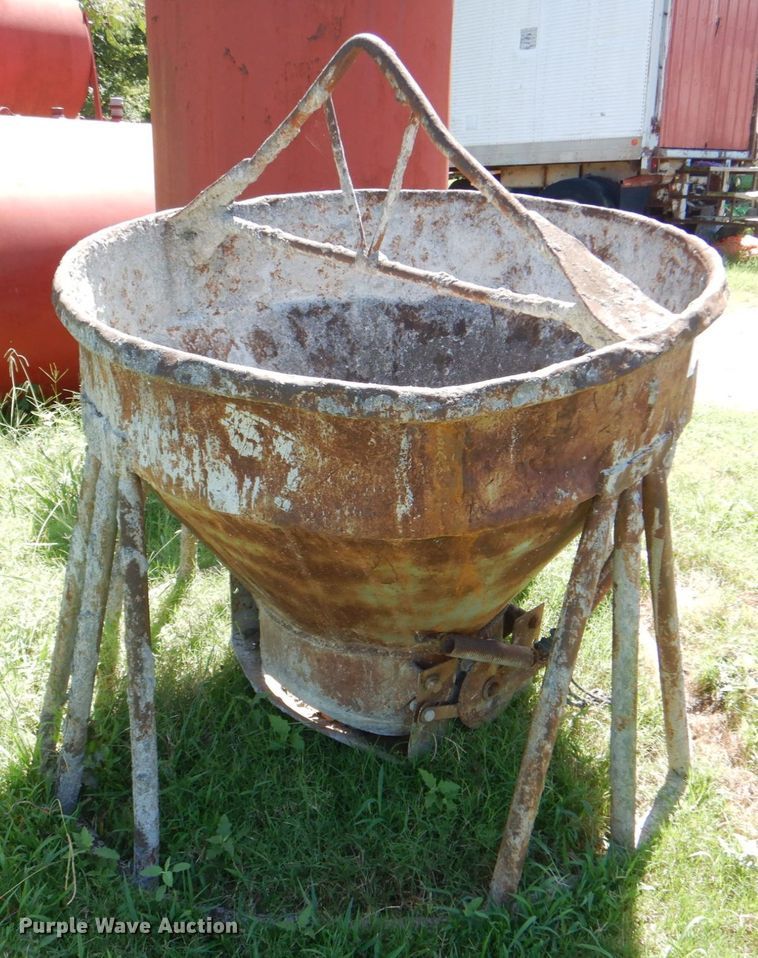 image for item DM3995 Concrete bucket