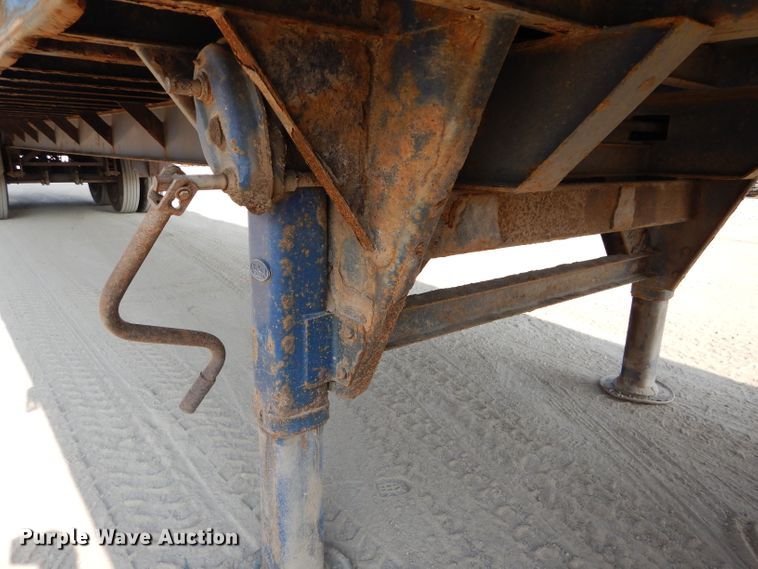 image for item DM4333 2008 Steco SE045  ejection trailer