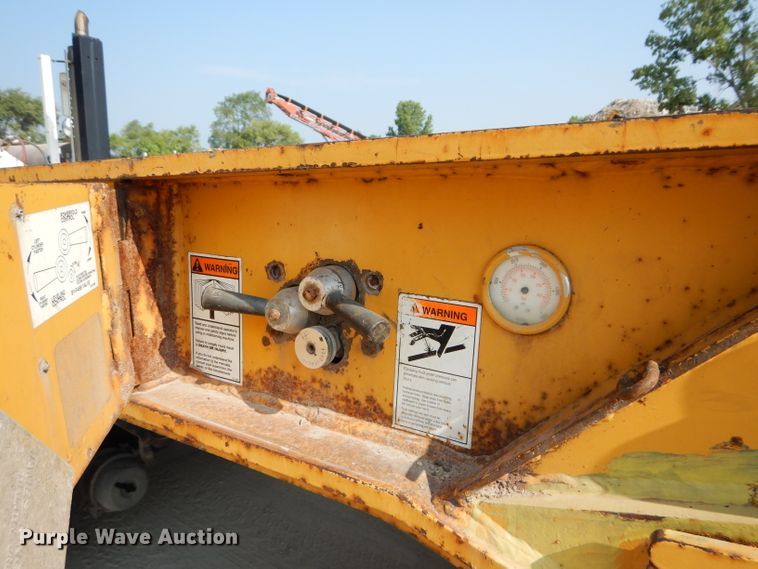 image for item DM4334 2008 Load King 403-4 DFPR  lowboy equipment trailer