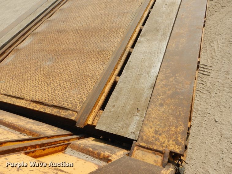 image for item DM4334 2008 Load King 403-4 DFPR  lowboy equipment trailer