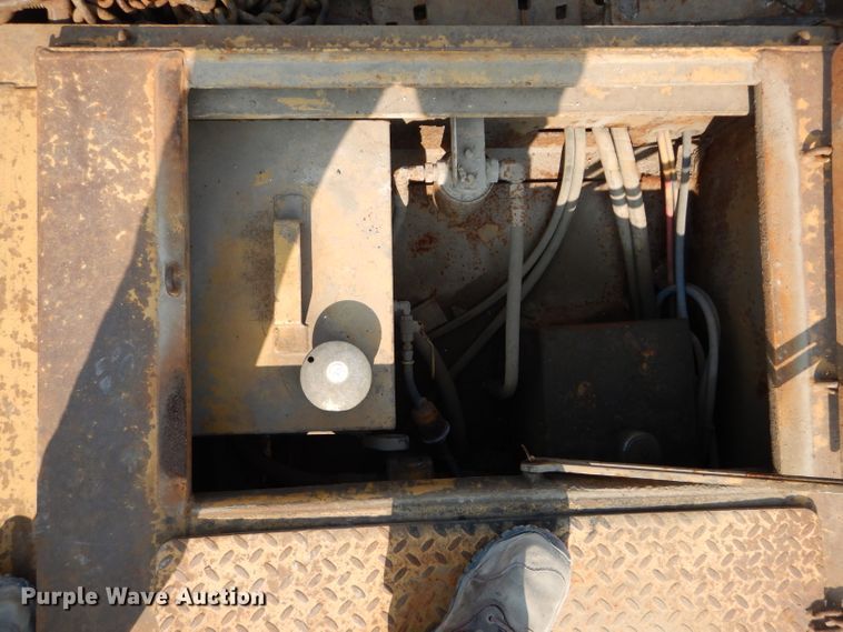 image for item DM4334 2008 Load King 403-4 DFPR  lowboy equipment trailer