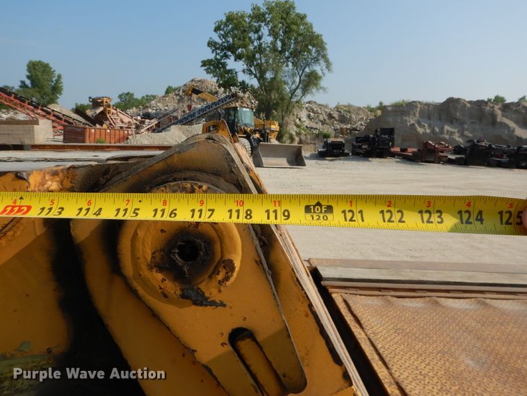 image for item DM4334 2008 Load King 403-4 DFPR  lowboy equipment trailer